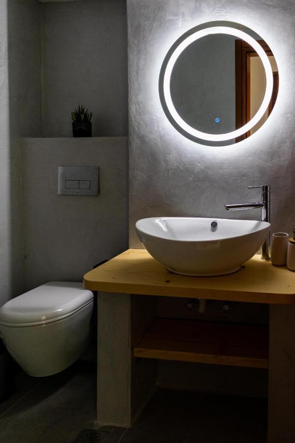 Lovely Sea View Apartment At The Heart Of The Town Ierápetra Eksteriør billede